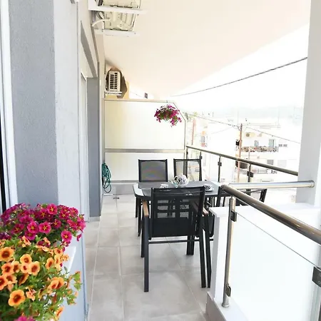 度假居 Melia Luxury With Pool Nea Iraklitsa