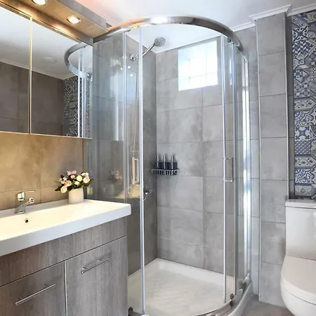 Melia Luxury With Pool Nea Iraklitsa