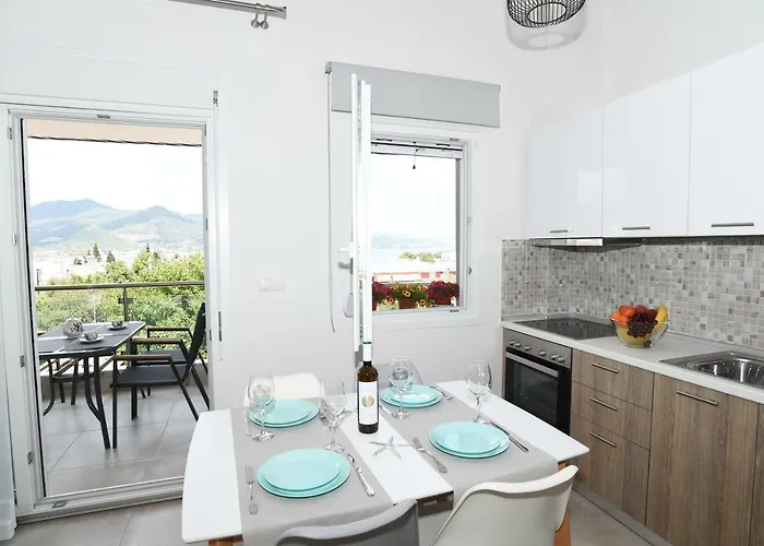 Melia Luxury With Pool Holiday home Nea Iraklitsa